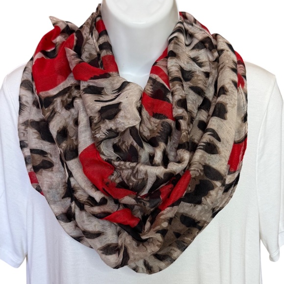 Leopard With Red Heart Accents Gauze Infinity Scarf - Picture 1 of 4